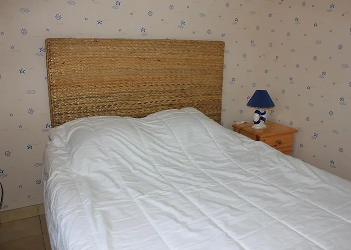 Hébergement de vacances Maison De Aux Volets Bleus *