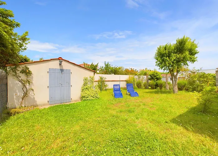 Maison De Aux Volets Bleus Hébergement de vacances *